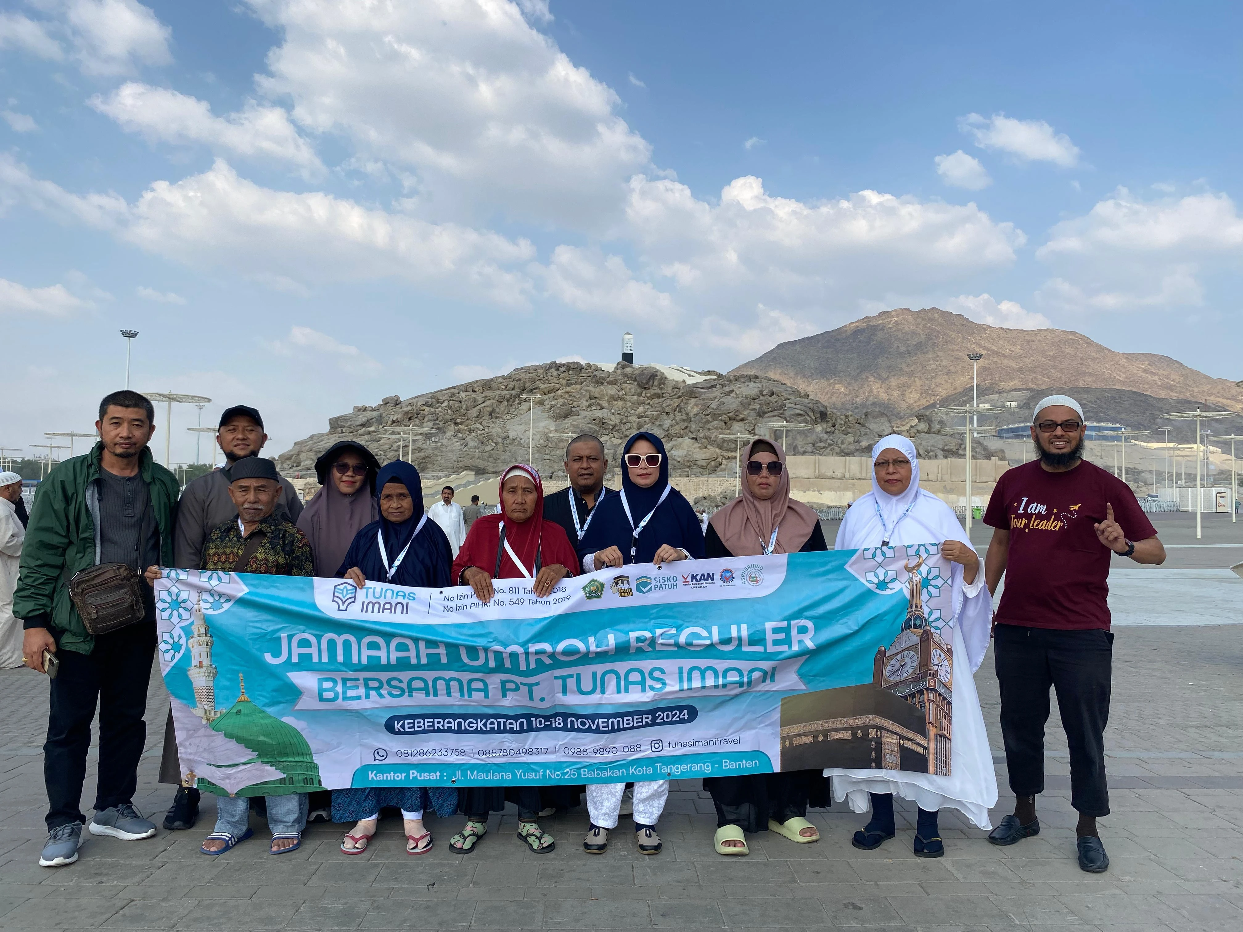Jamaah Umroh di Jabal Rahmah
